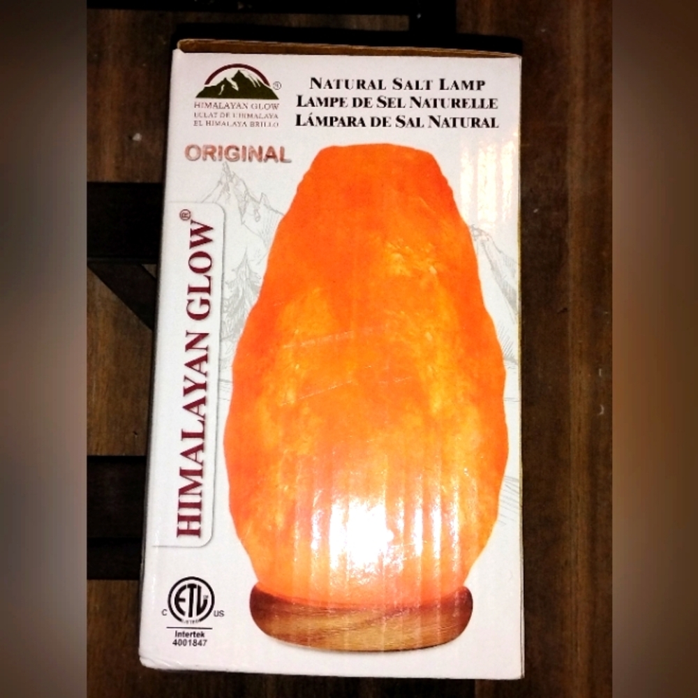 Himalayan glow salt lamp